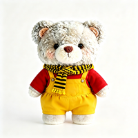 Peluche Ours Gris Kawaii, Adorable Animal en Peluche avec Écharpe Rayée et Salopette Jaune, Doux et Moelleux