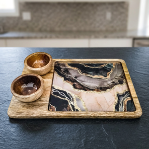 Plateau de service en bois de luxe moderne, peint à la main, avec incrustation de marbre doré et 2 bols - Product Image 1