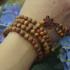 Bracciale/Collana da Meditazione Buddista in Legno Naturale con 108 Perle Bodhi a Forma di Pesce, per Uomo - Vendita all'Ingrosso - Product Image 4
