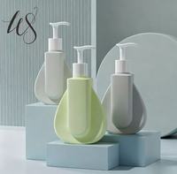 Bouteilles en PEHD personnalisées couleur gravée à l'acide pour lotion/shampoing/après-shampoing/sérum de soin de la peau 300/400/500ml avec bouchon PP et pompe à lotion – En stock