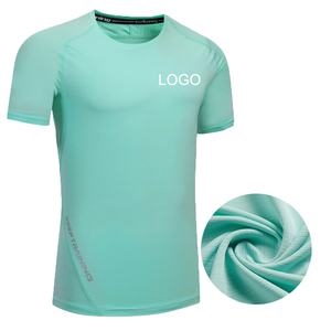 חולצת טי ספורטיבית לגברים עם הדפס לוגו בהתאמה אישית, צווארון עגול, שרוולים קצרים, ידידותית לסביבה, ייבוש מהיר, 100% פוליאסטר ארוג, דוגמה חלקה, הדפס דיגיטלי - Product Image 1