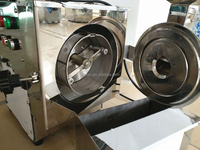 Petite machine de broyage, moulin à sésame, noix, cacahuètes, amandes, broyeur commercial pour matériaux gras