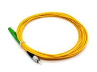 Kabel Patchcord Serat Optik E2000 SX SM9/125 G.657A1 Konektor APC UPC Kerugian Lentur Rendah untuk Jaringan Telekomunikasi FTTH Dalam Ruangan
