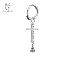 Boucles d'oreilles pendantes tendance en acier inoxydable avec motif croix hip-hop et main fantôme, bijoux d'oreille originaux pour hommes, femmes et étudiants