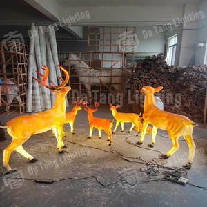 Lámpara de Escultura Familiar de Ciervos Sika para Decoración de Paisajes Exteriores en Parques, Jardines e Iluminación Escénica - Product Image 2