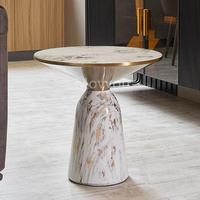Table d'appoint ronde en forme de sablier de luxe léger pour salon Table d'angle pour canapé