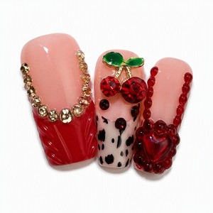 Faux ongles carrés longs pré-dessinés en acrylique avec strass cerise à presser pour les doigts - Product Image 2