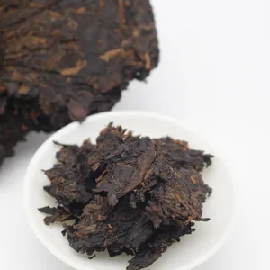 Factory Supply Chinese Yunnan Fermented Pu Er Ripe Aged Puer Cake Slimming Tea For weight Loss