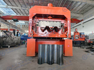 Özelleştirilmiş galvanizli çelik Metal yol güvenliği çarpma bariyeri otoban korkuluğu rulo şekillendirme makinesi otoban korkuluğu makinesi - Product Image 3