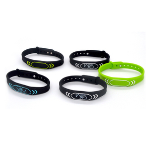Muestra Gratuita <span class=keywords><strong>de</strong></span> Pulsera <span class=keywords><strong>de</strong></span> Silicona RFID NFC Personalizable, Mini Etiqueta Impermeable <span class=keywords><strong>de</strong></span> 13.56MHz, Tarjetas <span class=keywords><strong>de</strong></span> Doble Banda, Chip 1K, Comunicación UHF - Product Image 4