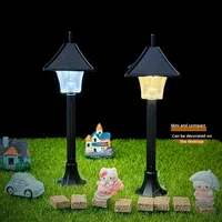 Mini-Straßenlaterne Nachtlicht Mikro-Landschaft Plastikmodell Leuchtendes Spielzeug Geburtstagsgeschenk Feiertagsausstellung Dekorative Atmosphäre