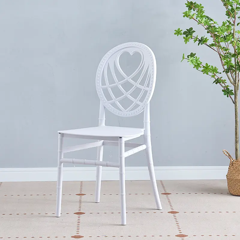 Tiffany rahat plastik istiflenebilir sandalye salon ziyafet sandalye tiffany düğün sandalyesi otel mobilya için