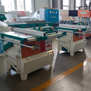 <span class=keywords><strong>Sierra</strong></span> <span class=keywords><strong>circular</strong></span> de mesa deslizante MJ300 <span class=keywords><strong>para</strong></span> carpintería, máquina de corte de madera, <span class=keywords><strong>sierra</strong></span> de corte longitudinal - Product Image 1