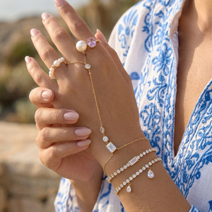 Elegant Women's Stainless Steel Chain <b>Bracelet</b> With Quadrilateral <b>Crystal</b> Inlay Geometric Design Gift Jewelry - Product Image 3