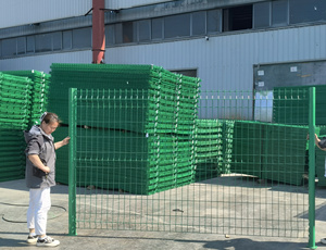 Nhà Máy Giá 6ft/7ft/8ft vườn hàng rào Panels 3D cong hàng rào lưới 3D dây lưới hàng rào - Product Image 2