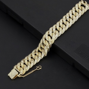 JXX Wholesale Custom <b>Chunky</b> Cuban <b>Bracelet</b> Hip Hop Men 14K <b>Gold</b> Plated Cuban Link <b>Bracelet</b> - Product Image 5