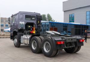 Camion <span class=keywords><strong>de</strong></span> remorquage économique SINOTRUK HOWO-7 6X4 371HP 20-25T pour le <span class=keywords><strong>transport</strong></span> <span class=keywords><strong>de</strong></span> marchandises lourdes - Product Image 2