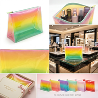 Sac cadeau en PVC transparent à dégradé arc-en-ciel avec logo personnalisé, faible MOQ, pour demoiselle d'honneur, sac de plage d'été, trousse de maquillage, organiseur de toilette