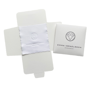 Paño de pulido plateado de cuatro estilos de impresión para embalaje de tarjetas de material de microfibra con logotipo personalizado para accesorios de joyería cuadrados - Product Image 1