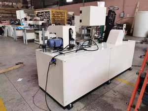 Máquina de servilletas de papel de alta velocidad con rodamiento de PLC, 220V, 200 unidades/minuto, garantía de 2 años del proveedor de China - Product Image 2