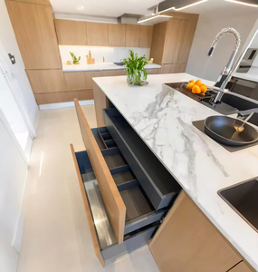 Gabinetes de Cocina de Lujo de Estilo Moderno Personalizados con Isla de Madera Sólida para Sala de Estar y Cocina - Product Image 1