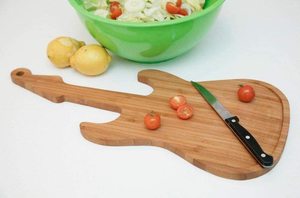 Vente en gros <span class=keywords><strong>Planche</strong></span> à découper en bambou pour légumes <span class=keywords><strong>Planche</strong></span> à découper en bambou en <span class=keywords><strong>forme</strong></span> de <span class=keywords><strong>guitare</strong></span> pour la cuisine - Product Image 3