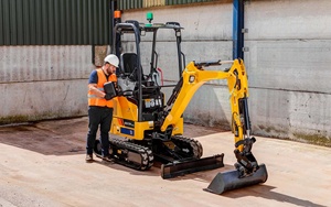 Miniexcavadora de orugas Brand Zero Tail Swing 9017fzts con motor de 11.8kw para trabajos en espacios reducidos - Product Image 3