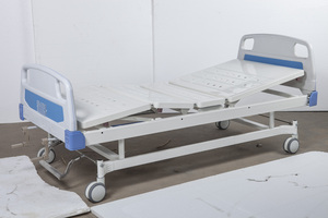 Precio <span class=keywords><strong>de</strong></span> fábrica Cama médica Manual 2 funciones Manivela única Cuidado en el hogar Cama médica <span class=keywords><strong>de</strong></span> <span class=keywords><strong>hospital</strong></span> <span class=keywords><strong>para</strong></span> enfermería <span class=keywords><strong>de</strong></span> pacientes con colchón - Product Image 4