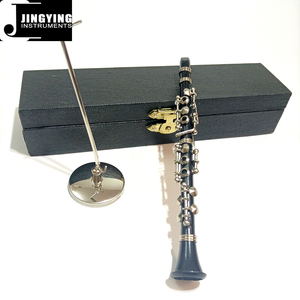2024 Jingying música miniatura <span class=keywords><strong>madera</strong></span> <span class=keywords><strong>viento</strong></span> <span class=keywords><strong>instrumentos</strong></span> musicales modelo, Mini clarinete modelo decoración del hogar instrumento <span class=keywords><strong>de</strong></span> cumpleaños regalo - Product Image 4
