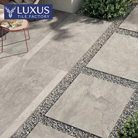 Carreaux muraux en céramique pleine masse Lukashi 600x600mm, 20cm d'épaisseur, aspect pierre, résistants au gel, anti-compression, antidérapants, modernes pour extérieur