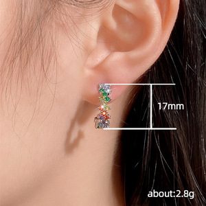 Orecchini a Perno Curvi a Forma di C Colorati per Donne, Accessori per Orecchie Geometrici per Uso Quotidiano - Product Image 5