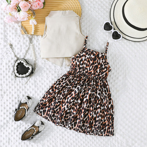 Ensemble deux pièces d'été mignon pour bébés filles, style décontracté, haut court sans manches et jupe imprimée léopard, style actif - Product Image 2