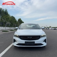 Véhicule d'occasion Geely Emgrand 1.5L 127CV CVT Berline de luxe Essence Certifié d'occasion Rapport d'inspection Chine