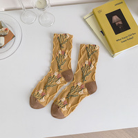 Femmes été mode chaussettes courtes en coton Vintage Floral or texte mi-tube bas équipage longueur respirant Logo corps