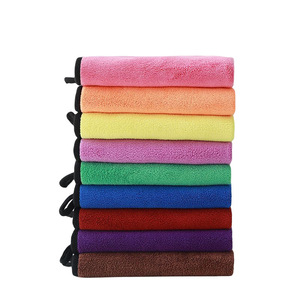 Serviette en microfibre fine à séchage rapide avec logo personnalisé pour l'entretien des accessoires intérieurs de voiture, 80% polyester 20% polyamide, tissu de polissage - Product Image 1