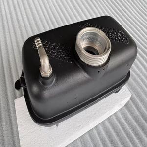 Lantsun JL1344 Botella <span class=keywords><strong>de</strong></span> <span class=keywords><strong>Anticongelante</strong></span>, Tanque <span class=keywords><strong>de</strong></span> Agua para Refrigerante Automotriz, Recipiente Auxiliar para Refrigerante para Jeep Wrangler JL 2018++ 4XE 2.0L - Product Image 2