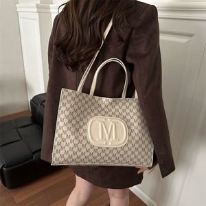 Nuevo Bolso Tote de PU para Mujer, Gran Capacidad, a la Moda, Casual y Versátil, para Compras, Viajes, Bolso de Hombro - Product Image 3