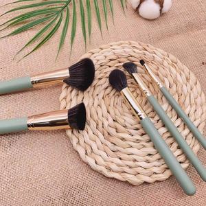 YRX 5 pièces cyan en bois manche court pratique pour transporter des lots <span class=keywords><strong>de</strong></span> stockage soins <span class=keywords><strong>de</strong></span> beauté <span class=keywords><strong>de</strong></span> haute qualité <span class=keywords><strong>pinceau</strong></span> <span class=keywords><strong>de</strong></span> <span class=keywords><strong>maquillage</strong></span> personnalisé - Product Image 6