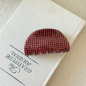 Barrette à cheveux en plastique à carreaux rouges, motif fraise mignon pour fille, pour usage quotidien décontracté - Product Image 4