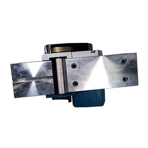 Raboteuse portative KQ-8201 650W, machine à raboter le bois haute puissance 82*3mm pour le rabotage des matériaux en bois - Product Image 5