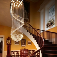 Lustre en cristal argenté en spirale moderne et luxueux, personnalisable, avec éclairage LED à intensité variable, luminosité élevée, angle de faisceau de 120°, garantie de 2 ans