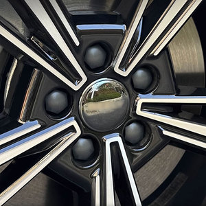 Pièces extérieures automobiles en acier inoxydable OEM pour enjoliveurs 2023 Geely Galaxy L7 - Product Image 3