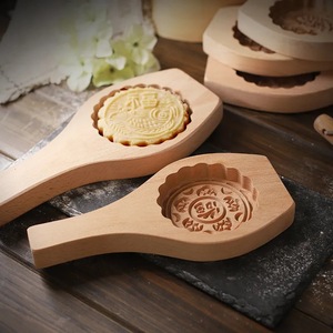แม่พิมพ์ขนมไหว้พระจันทร์ไม้ 6 ชิ้น รูปทรงดอกไม้กลม สำหรับทำเค้ก DIY - Product Image 3