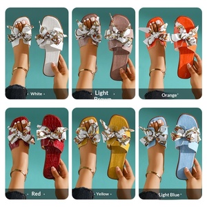 <span class=keywords><strong>Ciabatte</strong></span> <span class=keywords><strong>da</strong></span> <span class=keywords><strong>donna</strong></span> piatte con fiocco, sandali estivi open toe slip-on, suola <span class=keywords><strong>in</strong></span> gomma antiscivolo, <span class=keywords><strong>in</strong></span> ecopelle, per casa e spiaggia, all'ingrosso - Product Image 4