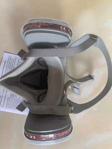 Vente chaude <span class=keywords><strong>P2</strong></span> <span class=keywords><strong>demi</strong></span>-visage Silicone <span class=keywords><strong>masque</strong></span> de sécurité Anti-poussière Protection respiratoire personnelle <span class=keywords><strong>masque</strong></span> à gaz industriel - Product Image 6