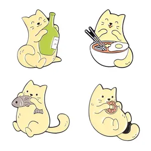 Japanse Cartoon Animal Lichtmetalen Sieraden Creatieve Schattige Gulzige Kat Stelen Vis Vorm Emaille Badge Pin