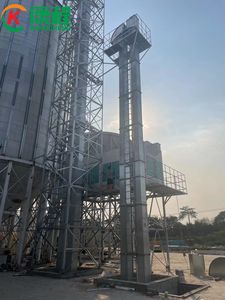 Dikey Tahıl Kova Elevatörü, Kullanılmış Tahıl Silosu Taşıma İçin Yüksek Verimli Motor 5T-150T Kapasite Düşük Maliyetli - Product Image 2