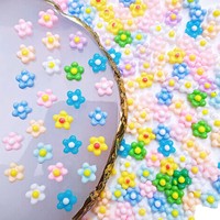 Meilleures ventes d'été : Breloques pour ongles en résine, motifs fleurs à cinq pétales colorées, dos plat, mélange de styles frais, minimalistes et Instagram, polyvalentes