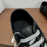 Sneakers plates en cuir perforé de luxe pour hommes, style Old Money, lacets, baskets décontractées