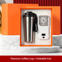 Cadeau d'été rafraîchissant 2-en-1 : Mug isotherme en titane de qualité alimentaire 500 ml avec couvercle en PP et ventilateur de cou rechargeable 6 heures 3000 mAh pour les délices nomades